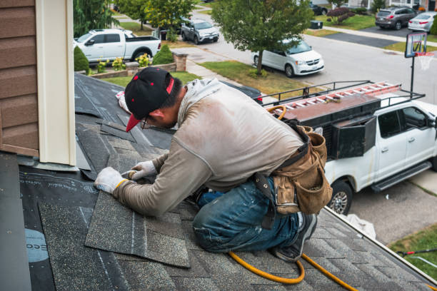 Professional Gutter Installation technician working in Wilmington, IL